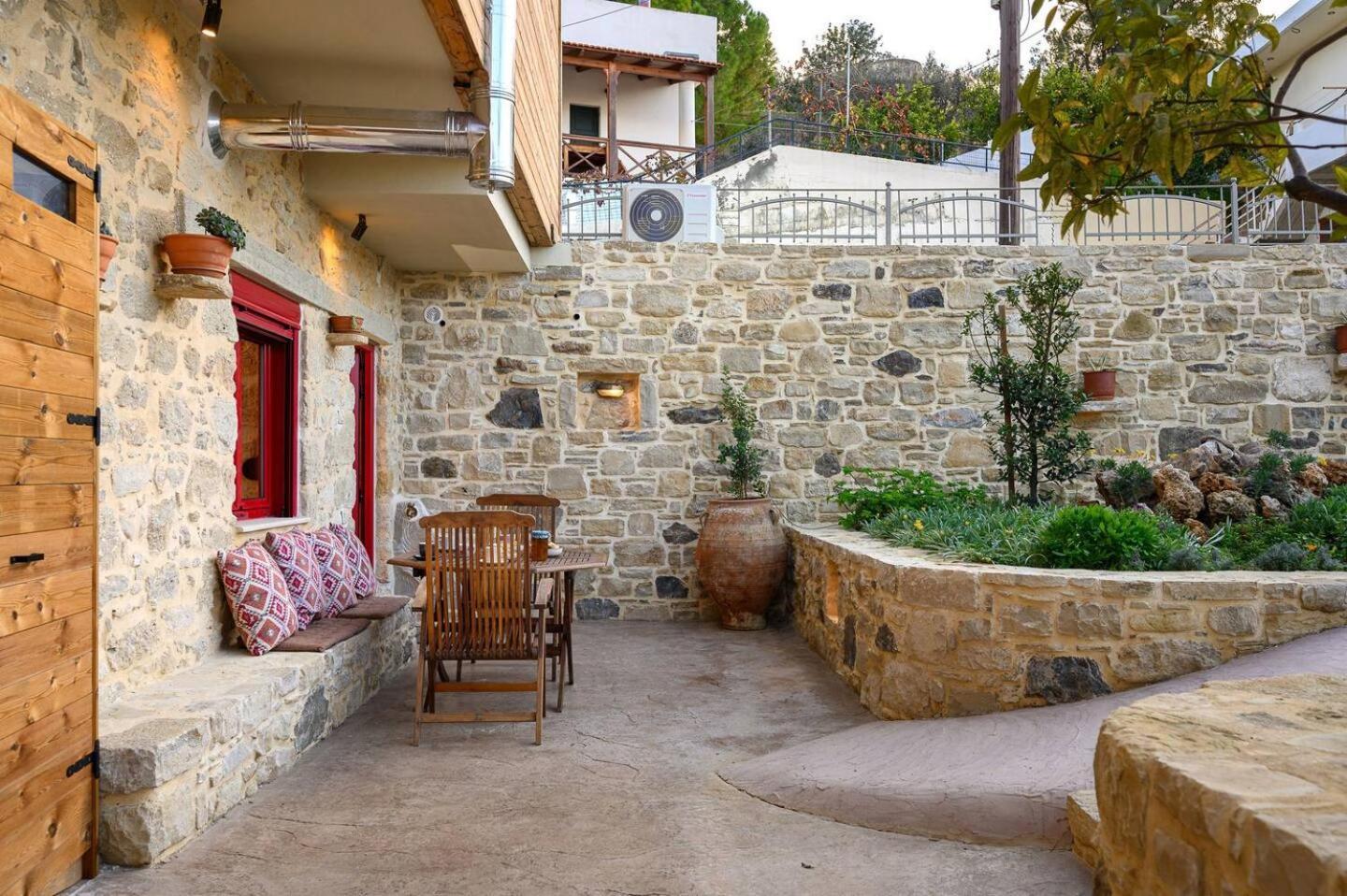 Physis Country House Near Matala Beach & Faistos Kouses Zewnętrze zdjęcie